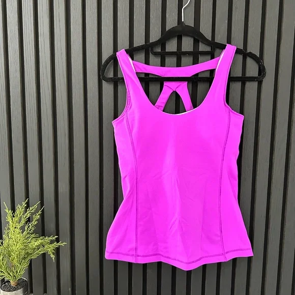 Lululemon Tank Top - Picture 1 of 5